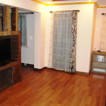 Dinara Garden 3* كمر