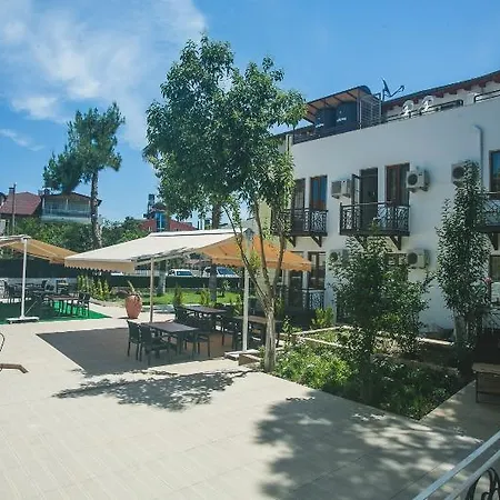 Dinara Garden